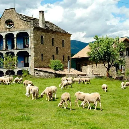 Spacious House With Mountain View In Albella, Fireplace. * Albella