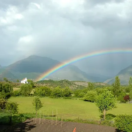 Spacious House With Mountain View In Albella, Fireplace. Holiday home *