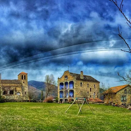 Holiday home Spacious House With Mountain View In Albella, Fireplace. *