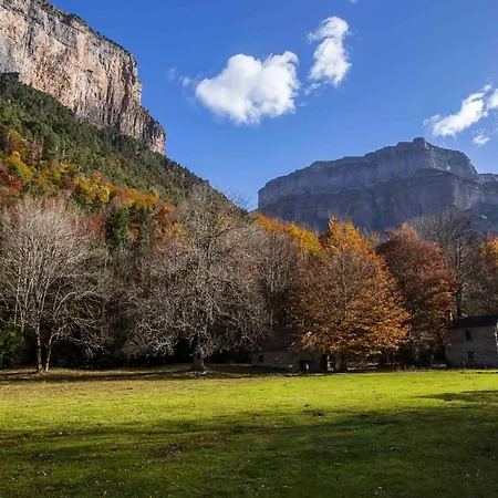 Spacious House With Mountain View In Albella, Fireplace. Albella